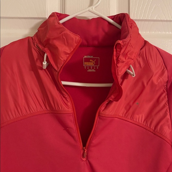 Puma Women's Vibrant Pink Jacket - Picture 2 of 5